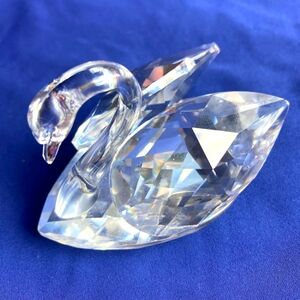 SWARVOSKI Crystal Swan